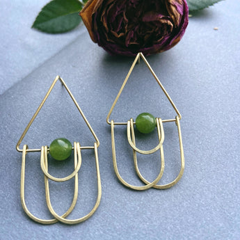 Balance green